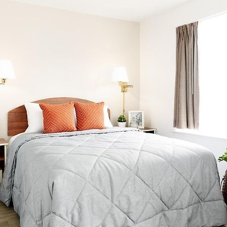 Intown Suites Extended Stay Austin Tx - Research Blvd Jollyville Exterior photo