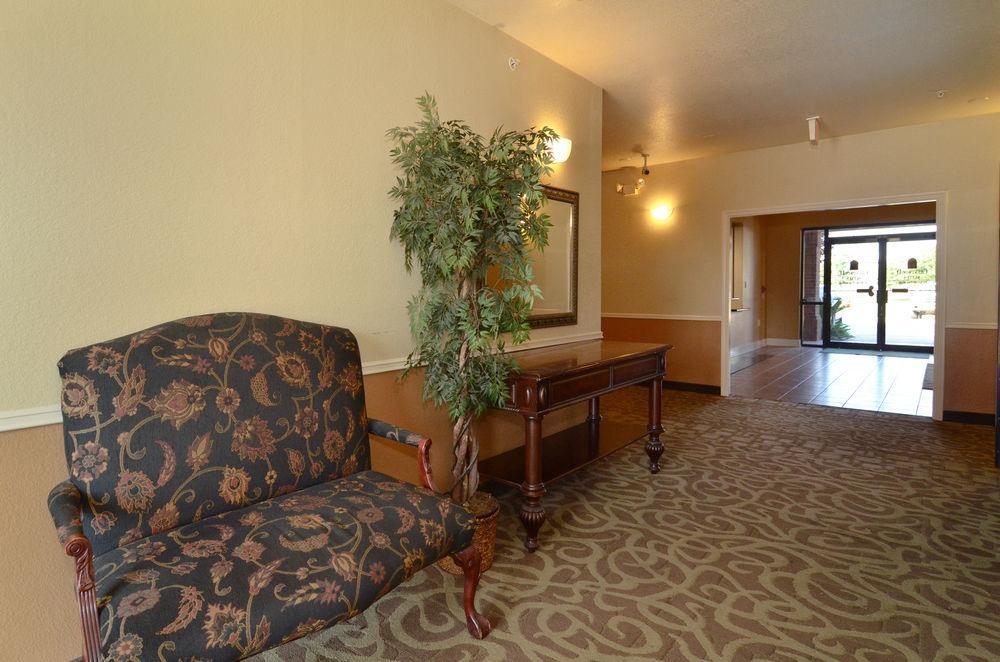 Intown Suites Extended Stay Austin Tx - Research Blvd Jollyville Exterior photo